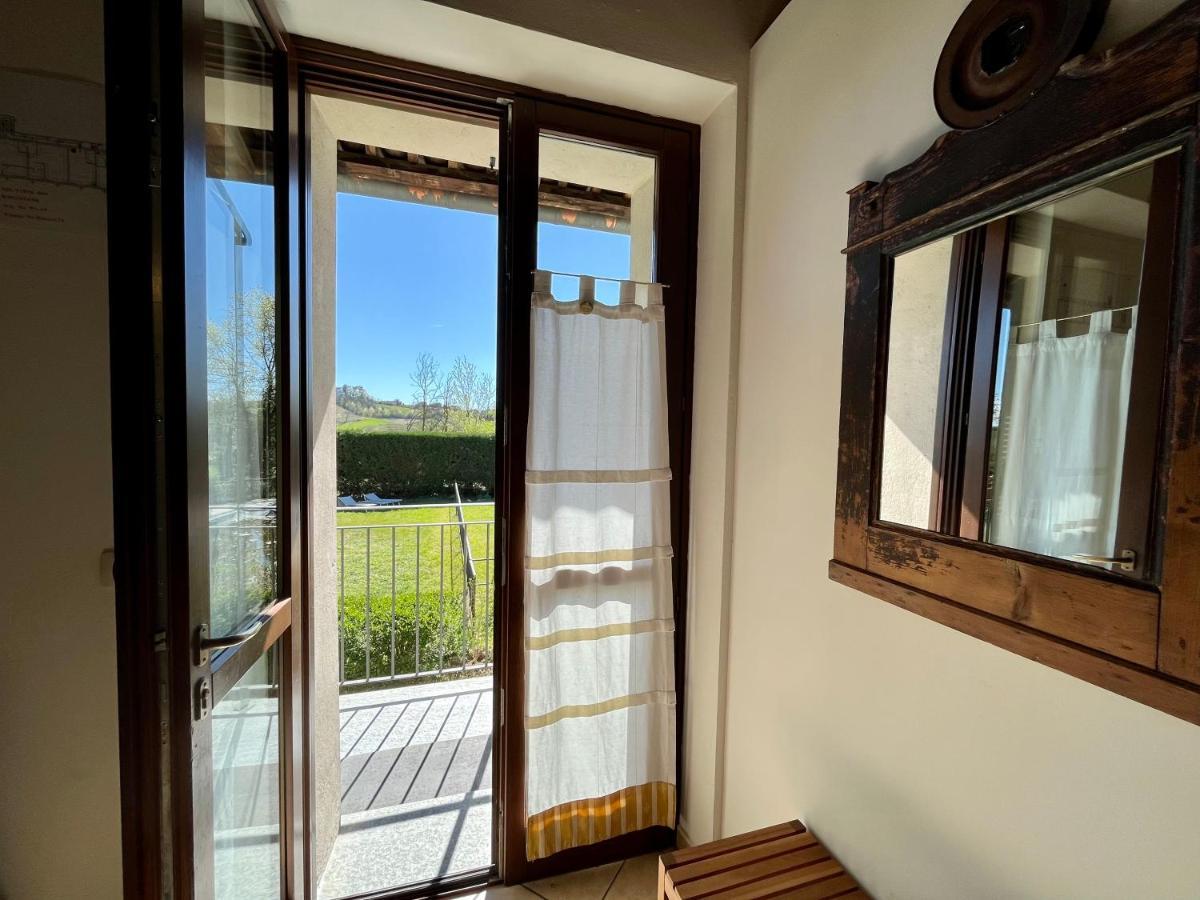 Вилла La Cascina Del Castello Асти Экстерьер фото