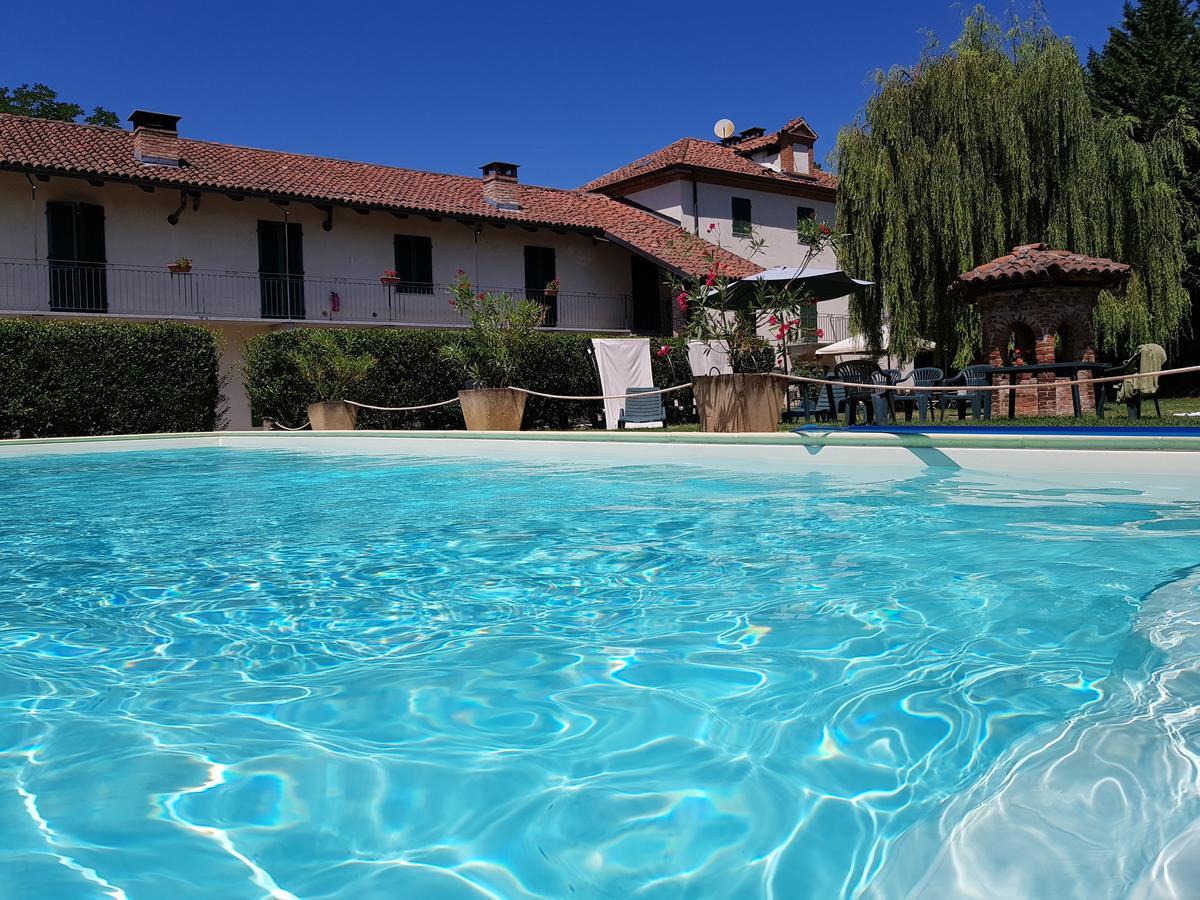 Вилла La Cascina Del Castello Асти Экстерьер фото